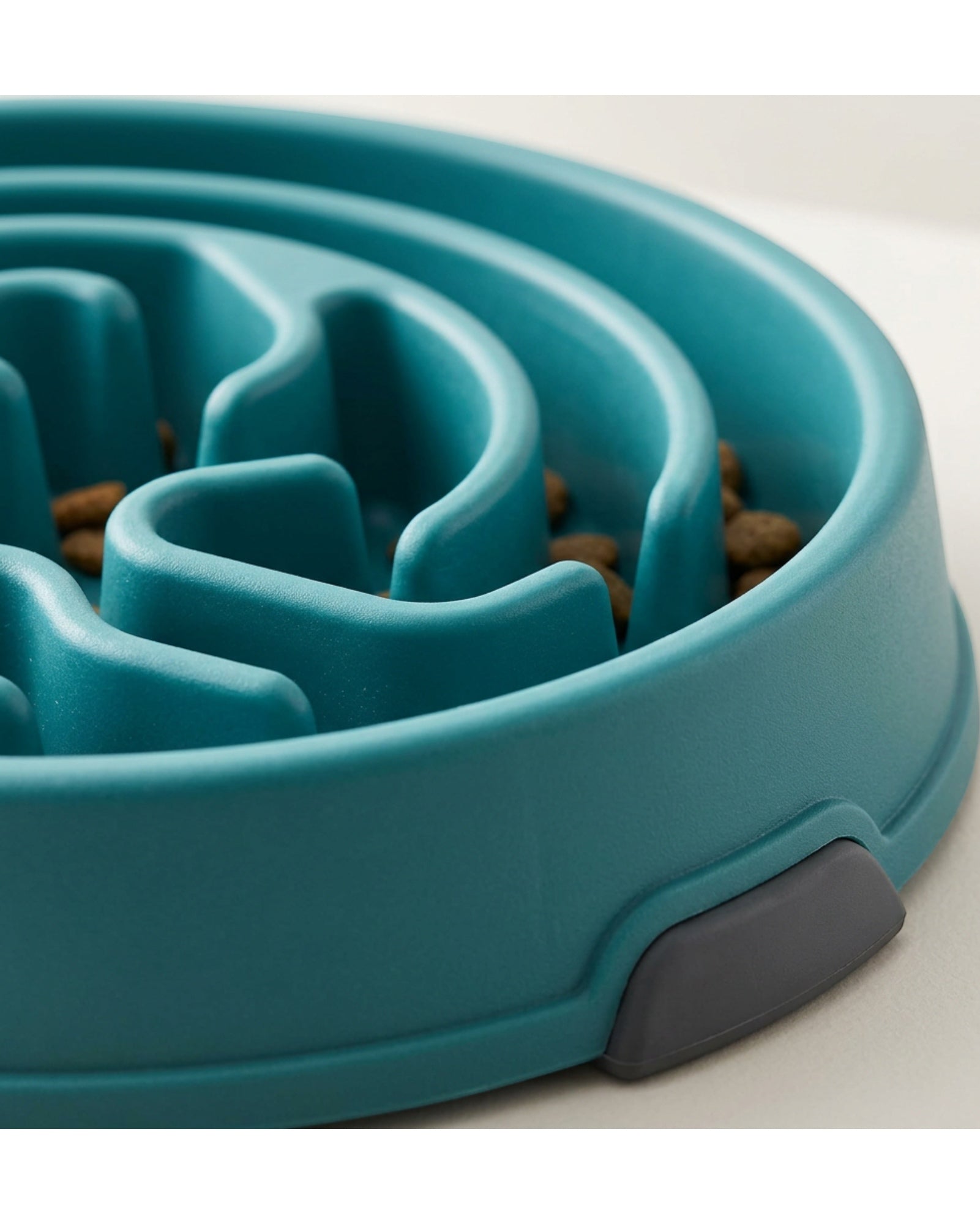 Zavn Slow Feeder Dog Bowl Teal 3 Cup Maze